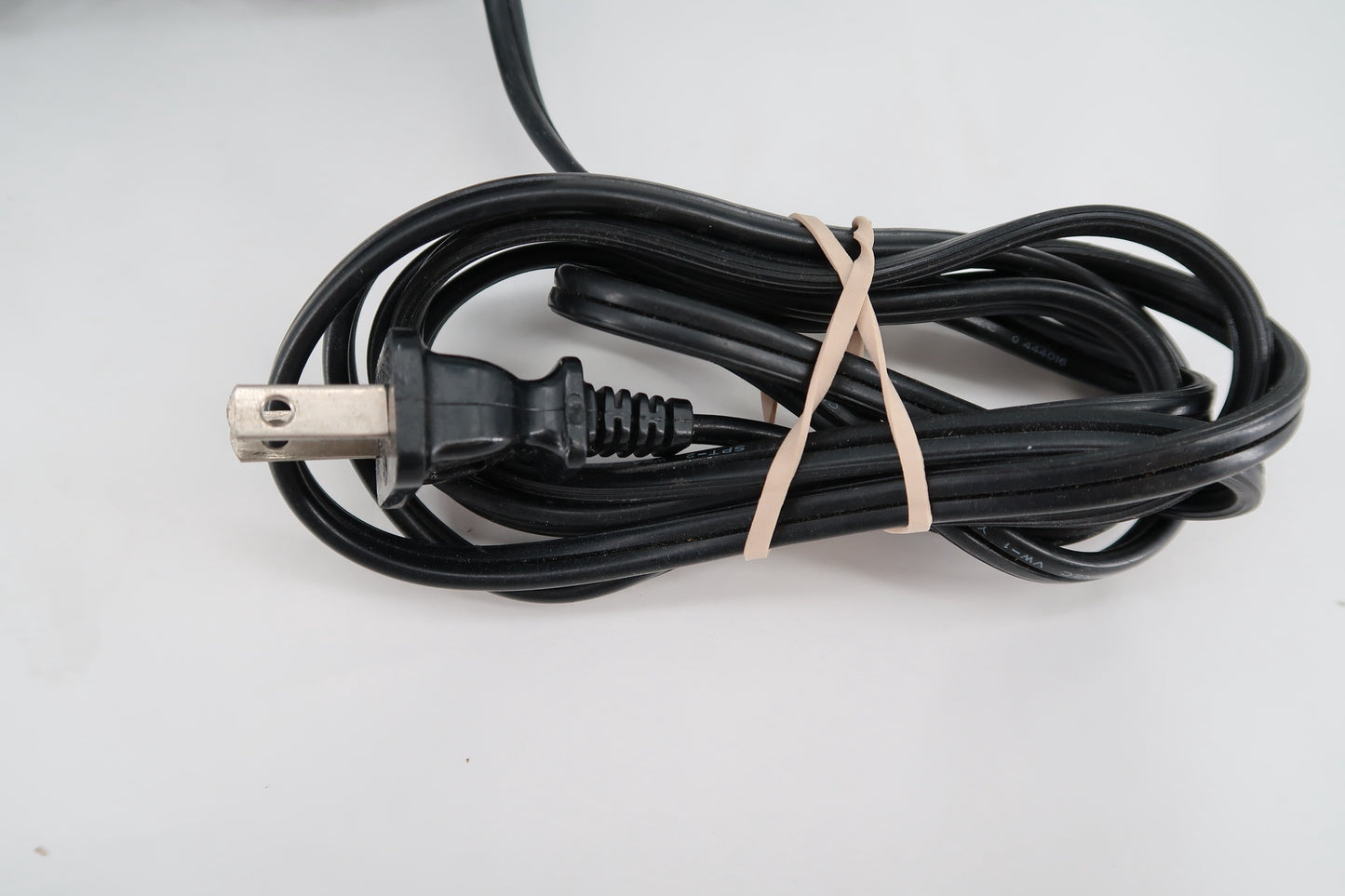 U19417 Used TrippLite PR-3/UL Powerverter Regulated DC Power Supply 3/5 Amp 13.8V