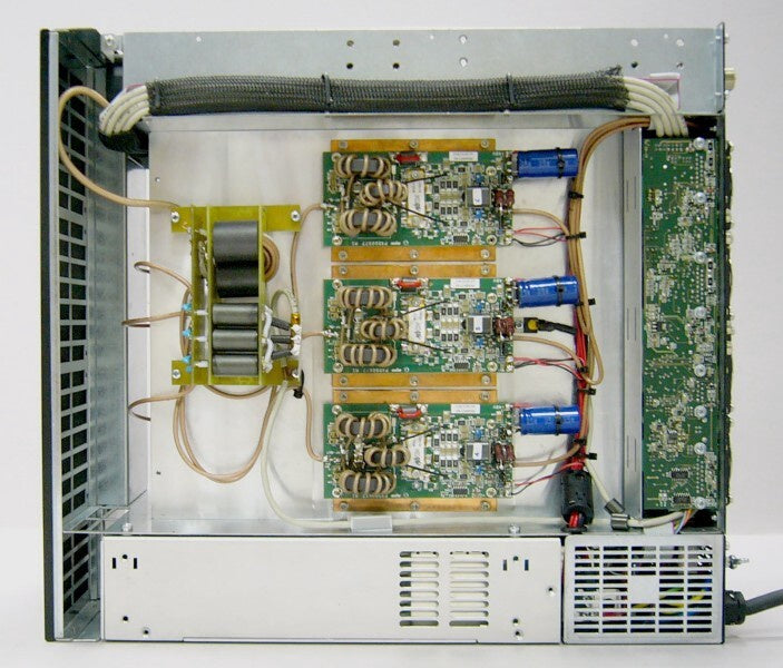 SPE Expert 2K-FA Series Three HF plus 6M Legal Limit Plus Amplifier