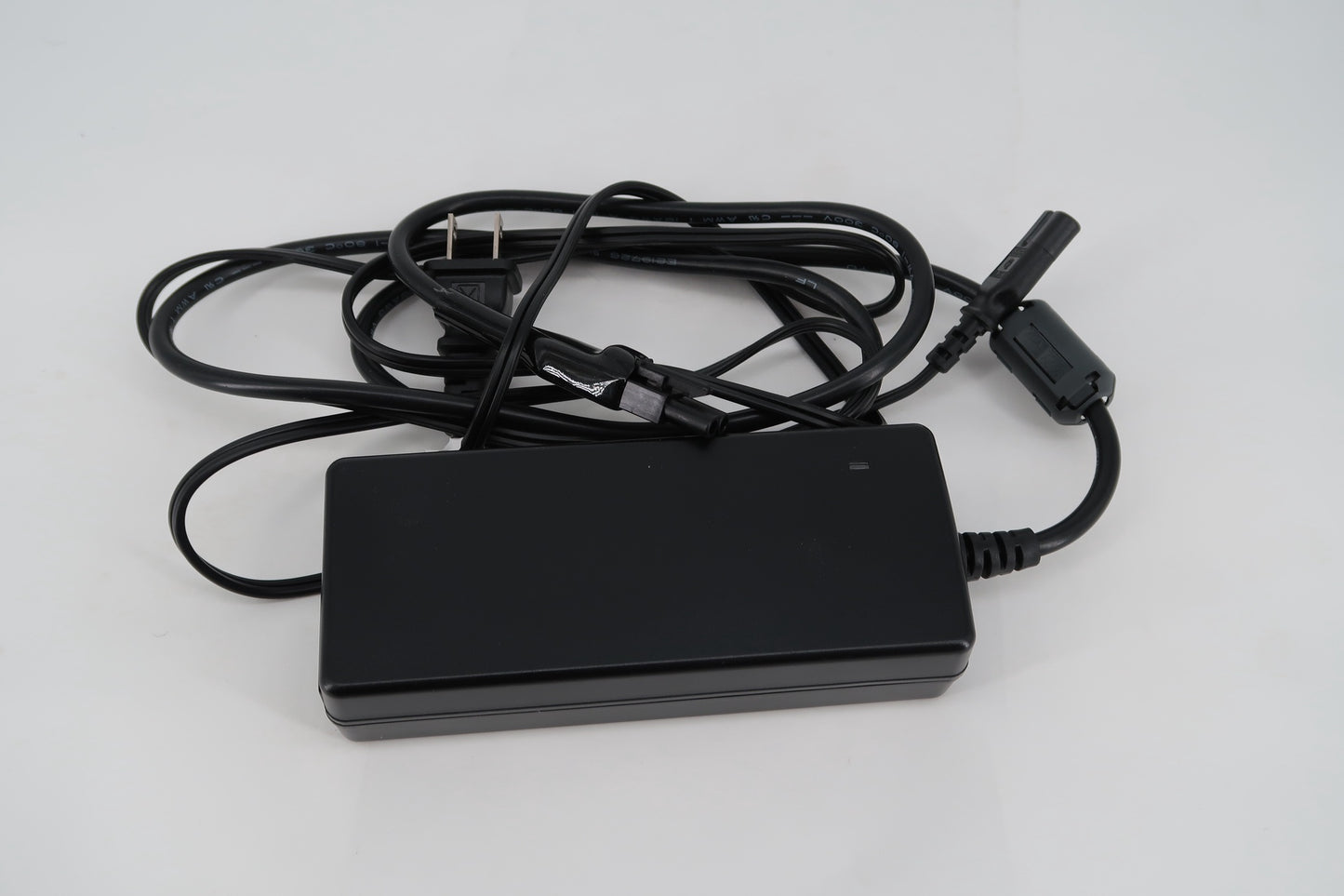 IO-34 Icom Repack BC-211 Multi-Unit Handheld Charger