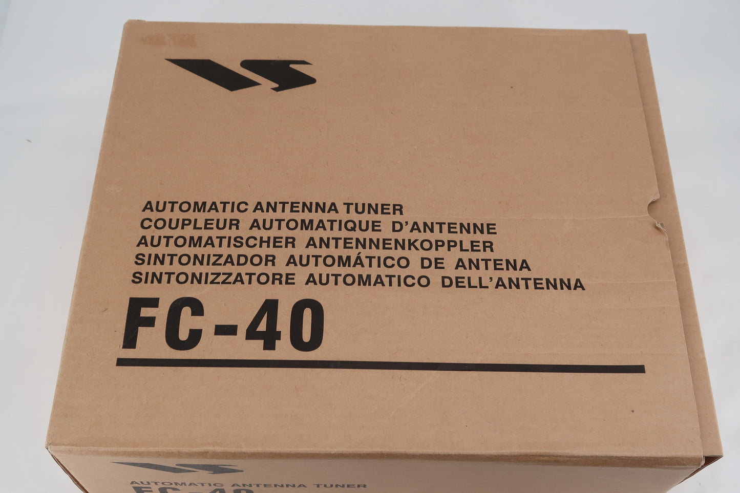 U18783 Used Yaesu FC-40 Automatic Antenna Tuner
