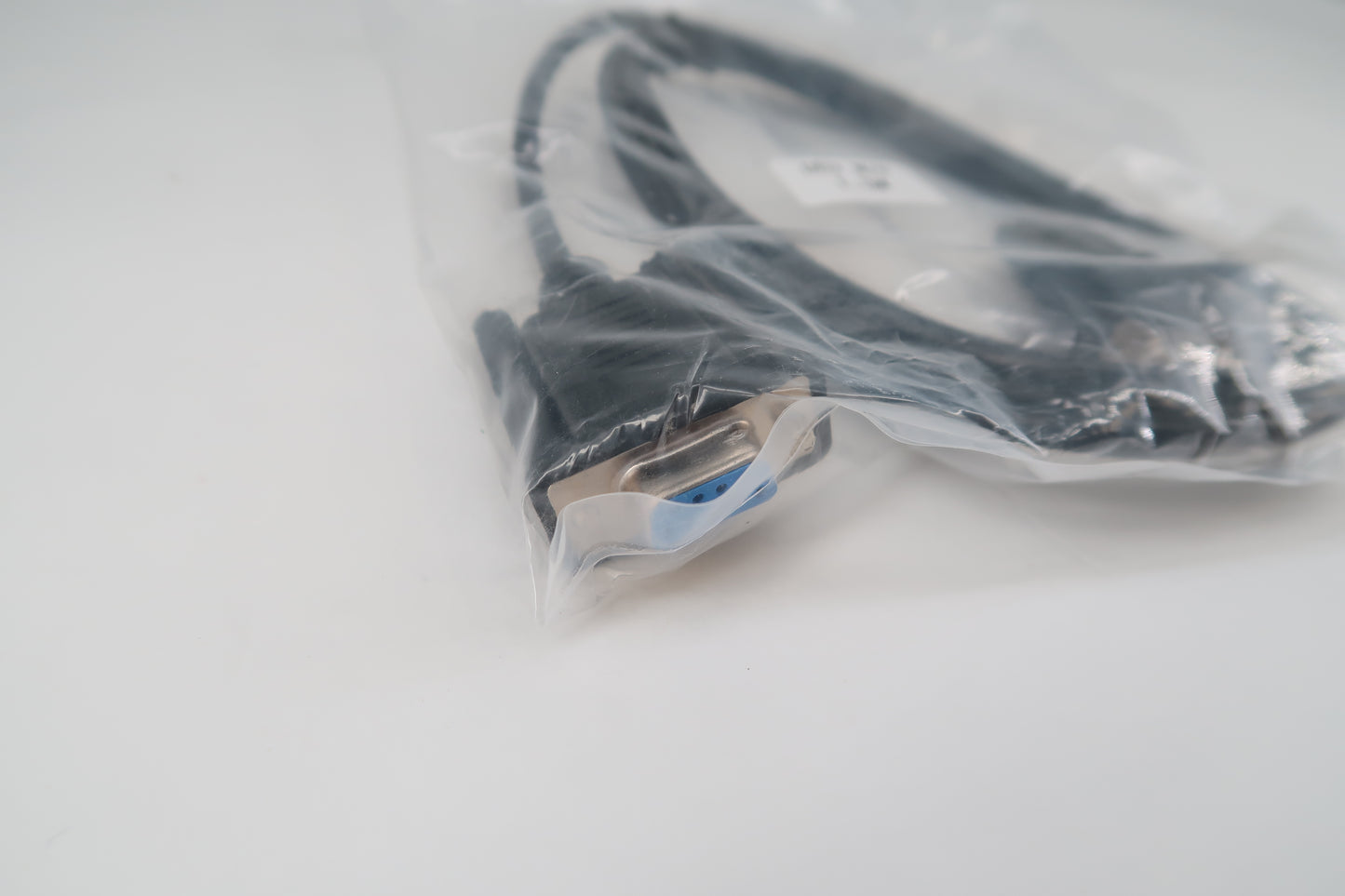 U19737 Never Used Unbranded DB9 Cable M/F 1.5M