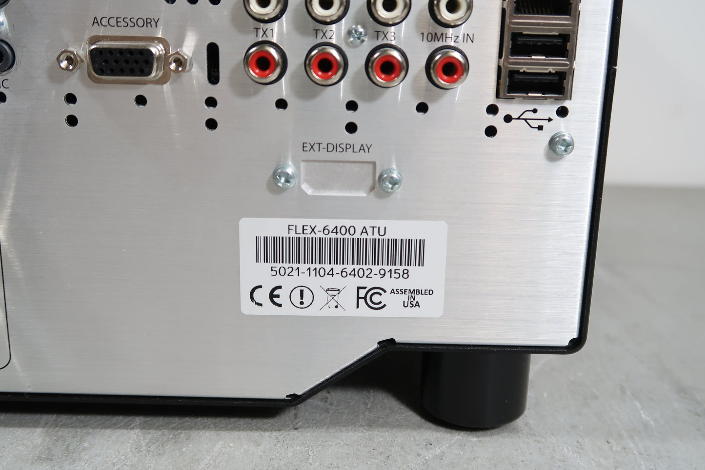 U19773 Used FlexRadio FLEX-6400 SDR HF/50 MHz Transceiver w/ ATU