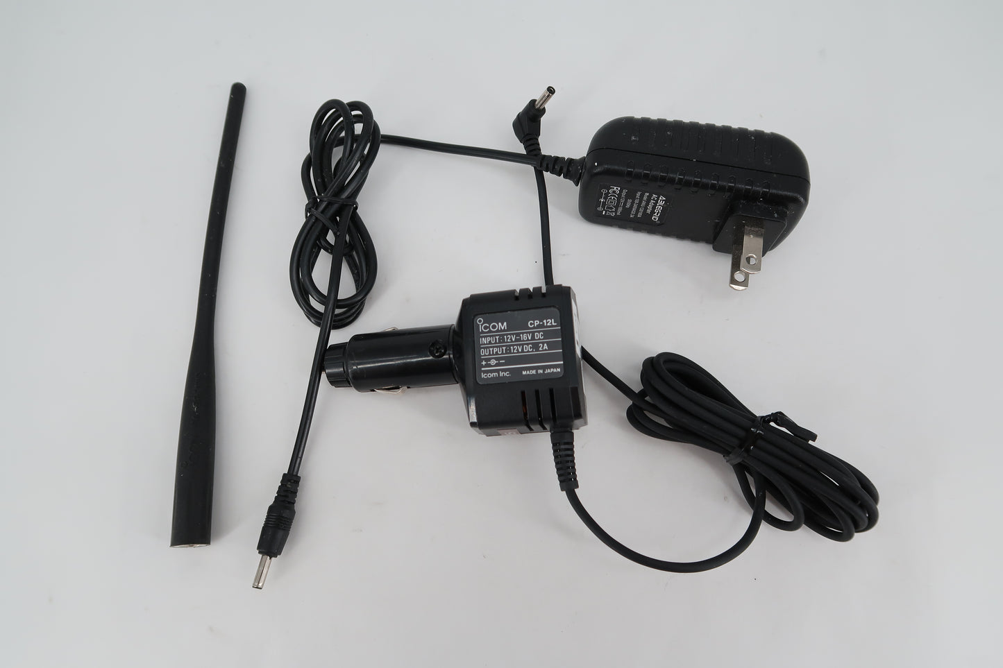 U19802 Used Icom ID-31A UHF Handheld Transceiver