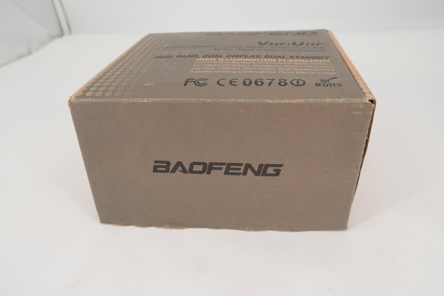 U19953 Baofeng UV-5R5 5W Dual-Band Handheld Transceiver