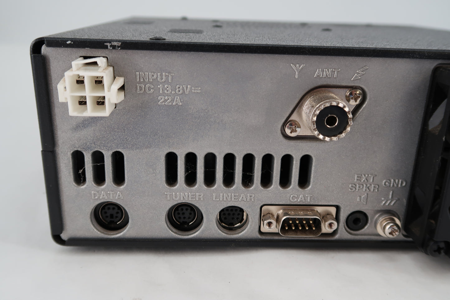 U19975 Used Yaesu FT-450D