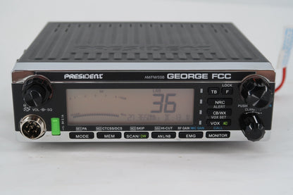 U18114 Used President George AM/FM/ SSB & CTCSS Mobile Transceiver w/ Extra Mic