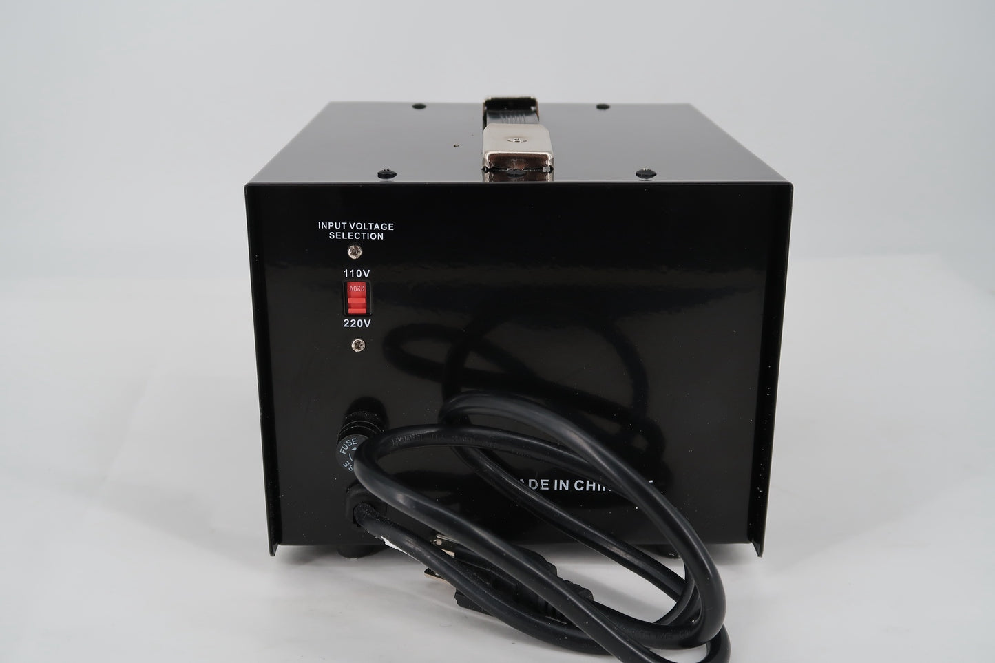 U18273 Used Diamond Series DS-1750 Step Up & Down Transformer