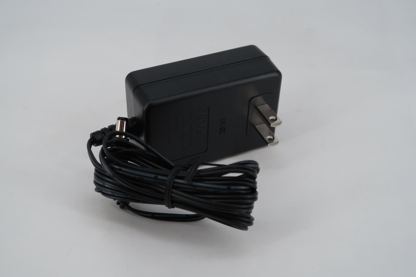 IO-43 Icom Repack BC-119N-01 Desktop Charger