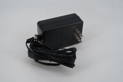 IO-43 Icom Repack BC-119N-01 Desktop Charger