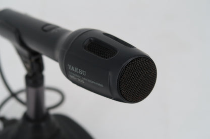 U18605 Used Yaesu MD-100 Dynamic Desk Microphone