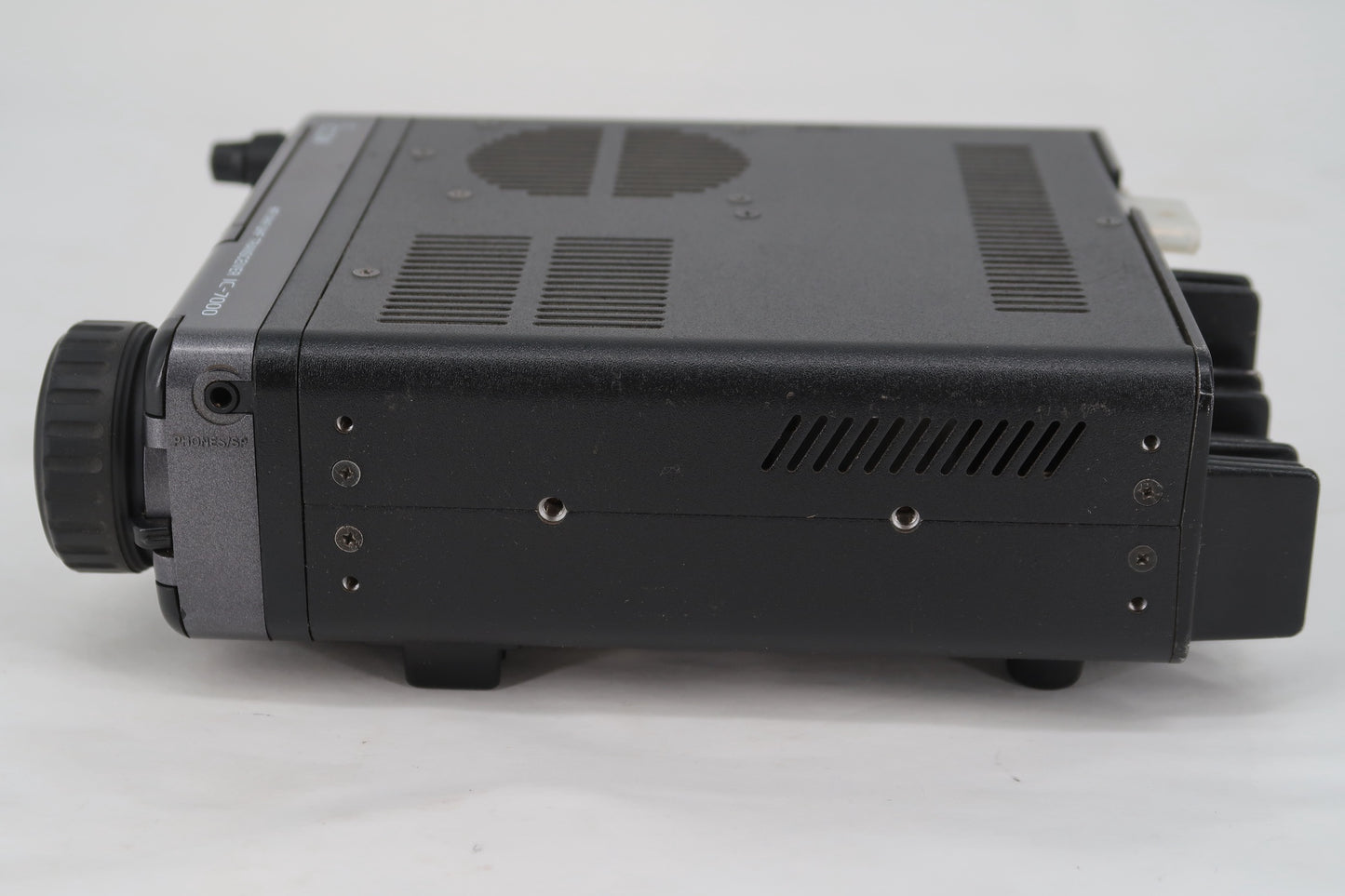 U18708 Used Icom IC-7000 HF/VHF/UHF All-Mode Transceiver w/ Mars Mod & Mic Mod
