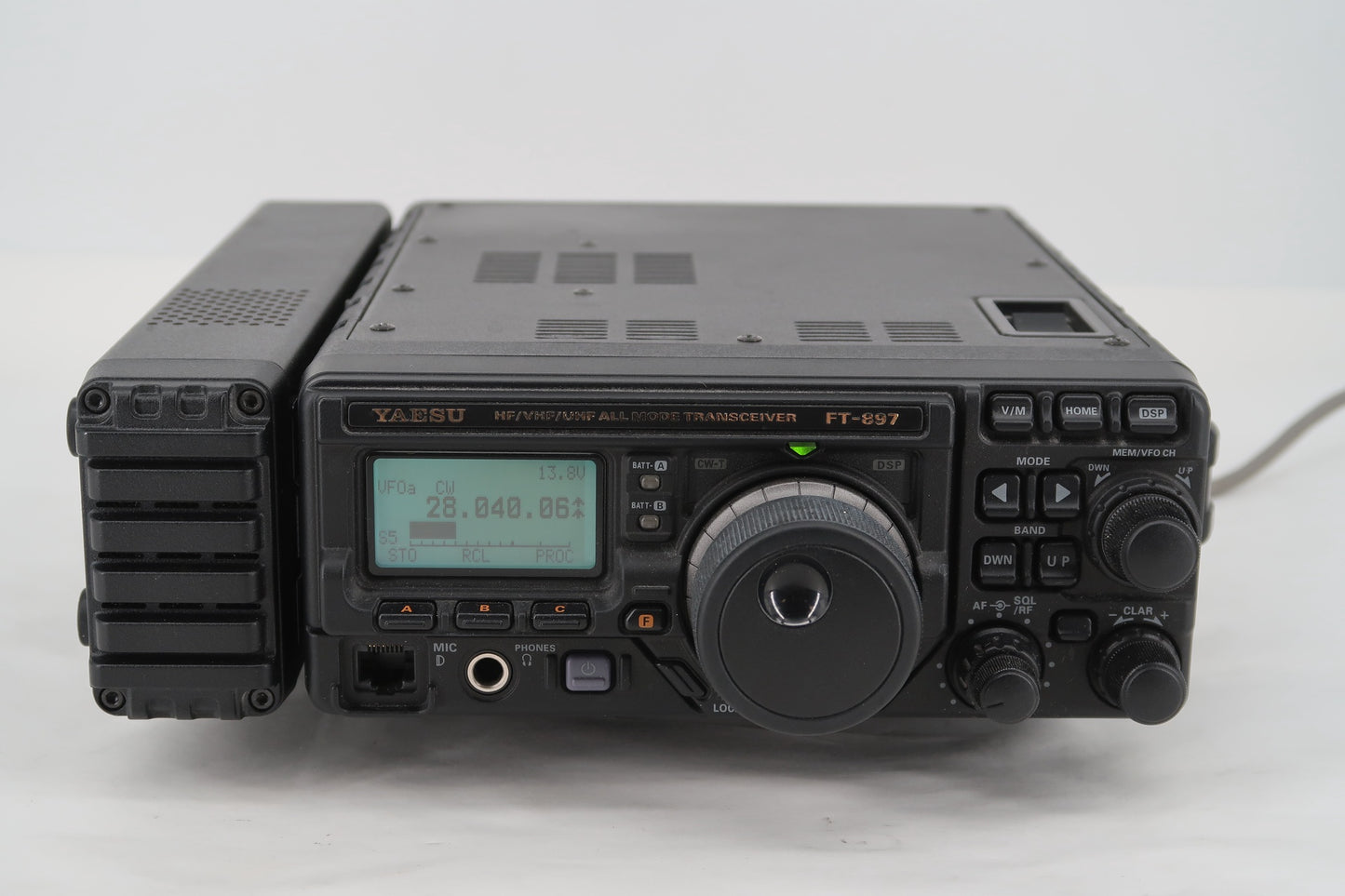 U18785 Used Yaesu FT-897D HF/VHF/UHF All-Mode Transceiver w/ FP-30B & FC-30 Tuner/Pwr. Supply