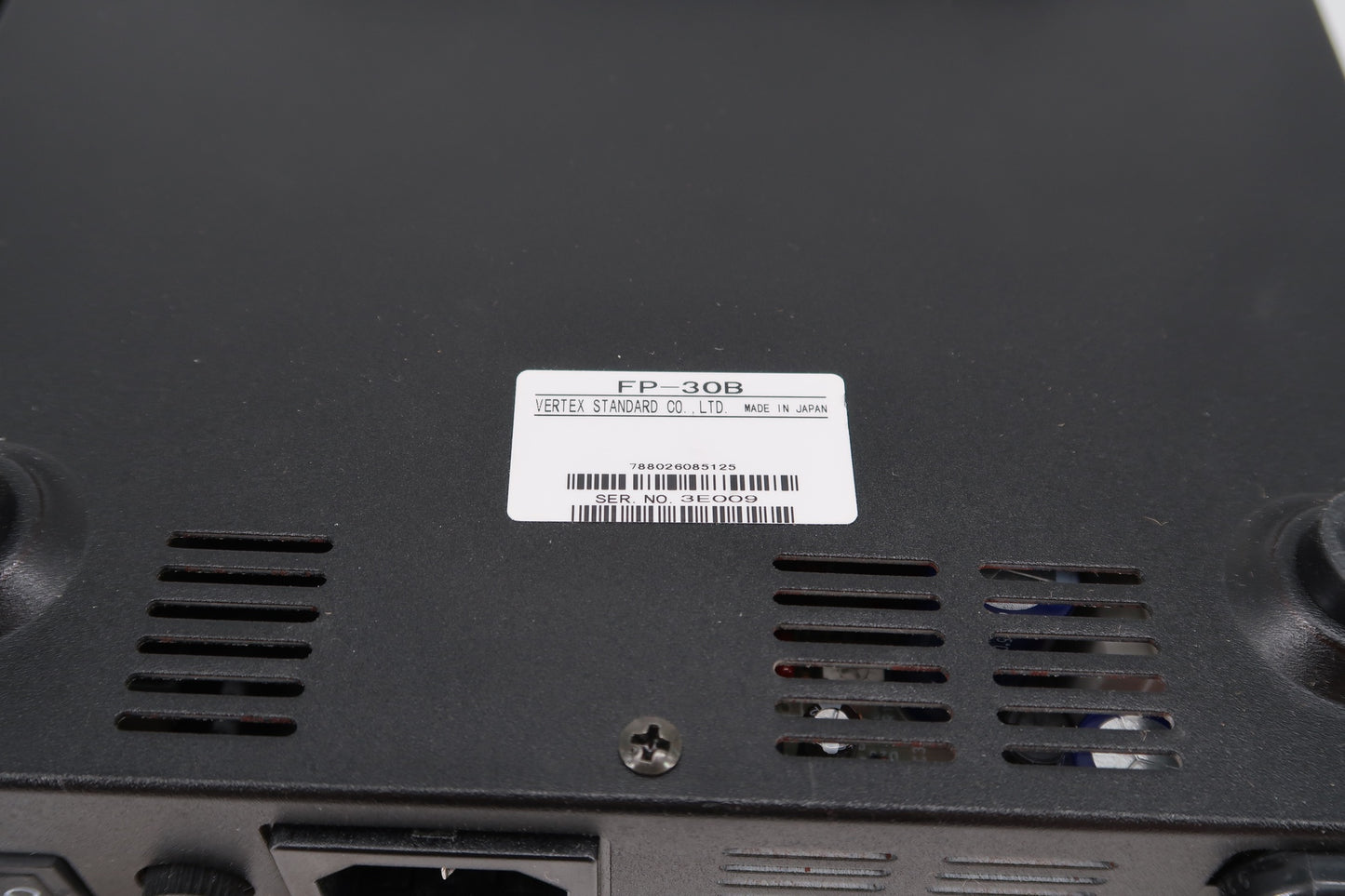 U18785 Used Yaesu FT-897D HF/VHF/UHF All-Mode Transceiver w/ FP-30B & FC-30 Tuner/Pwr. Supply
