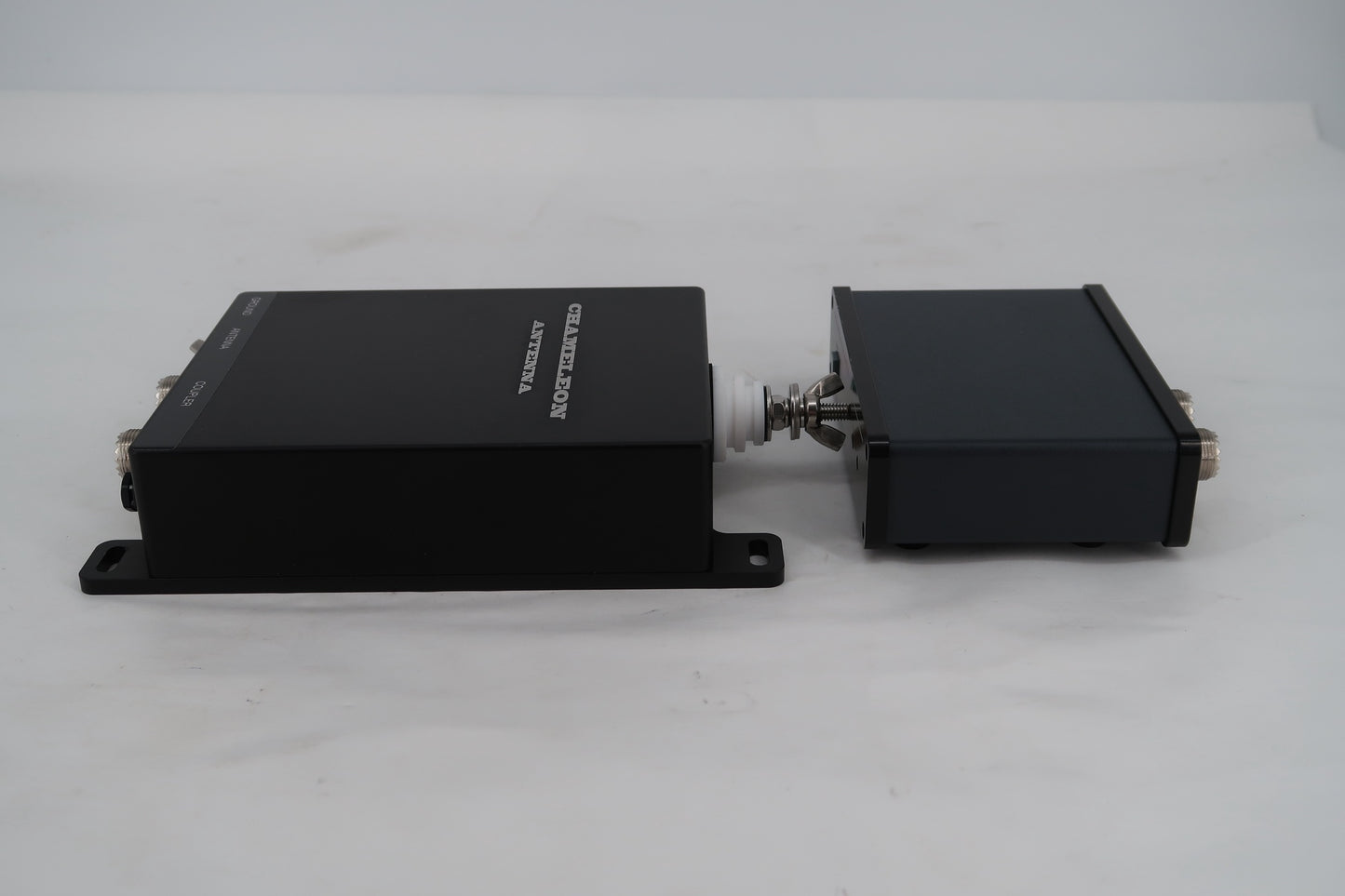 U18834 AS IS Chameleon Antennas CHA-URT1 Universal Remote Tuner
