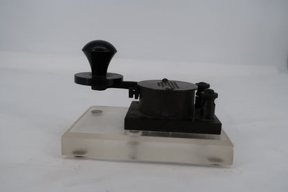U18851 Used US Army Signal Corps J-5-A Flame-Proof Key