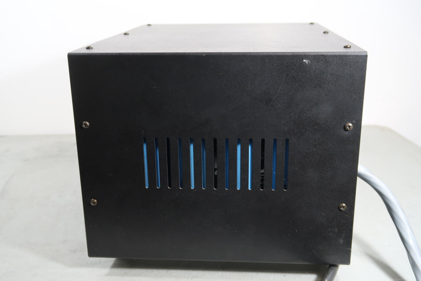 U18911 Used Ten-Tec Model 425 Titan Power Amplifier w/ Power Supply
