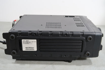 U18986 Used Yaesu FT-897 HF/VHF/UHF All-Mode Transceiver w/ FP-30C & Apache 4800 Case