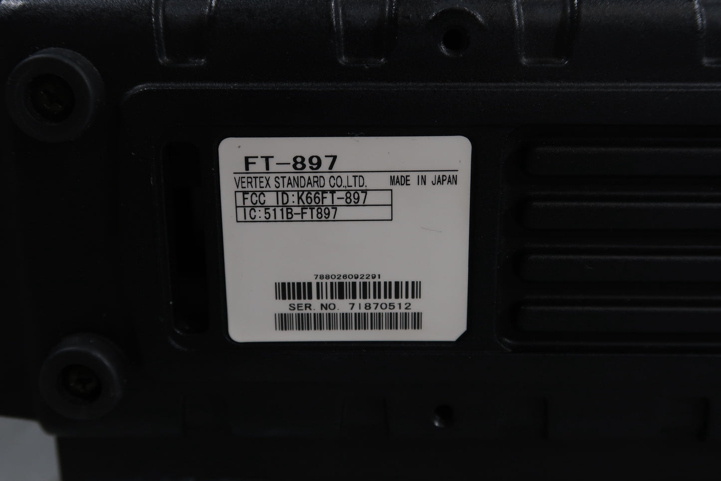 U18986 Used Yaesu FT-897 HF/VHF/UHF All-Mode Transceiver w/ FP-30C & Apache 4800 Case
