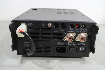 U18986 Used Yaesu FT-897 HF/VHF/UHF All-Mode Transceiver w/ FP-30C & Apache 4800 Case