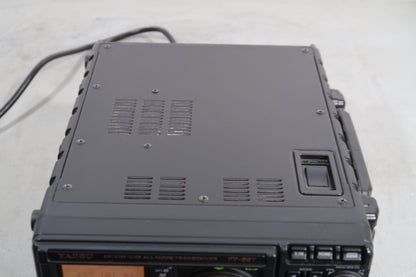 U18986 Used Yaesu FT-897 HF/VHF/UHF All-Mode Transceiver w/ FP-30C & Apache 4800 Case