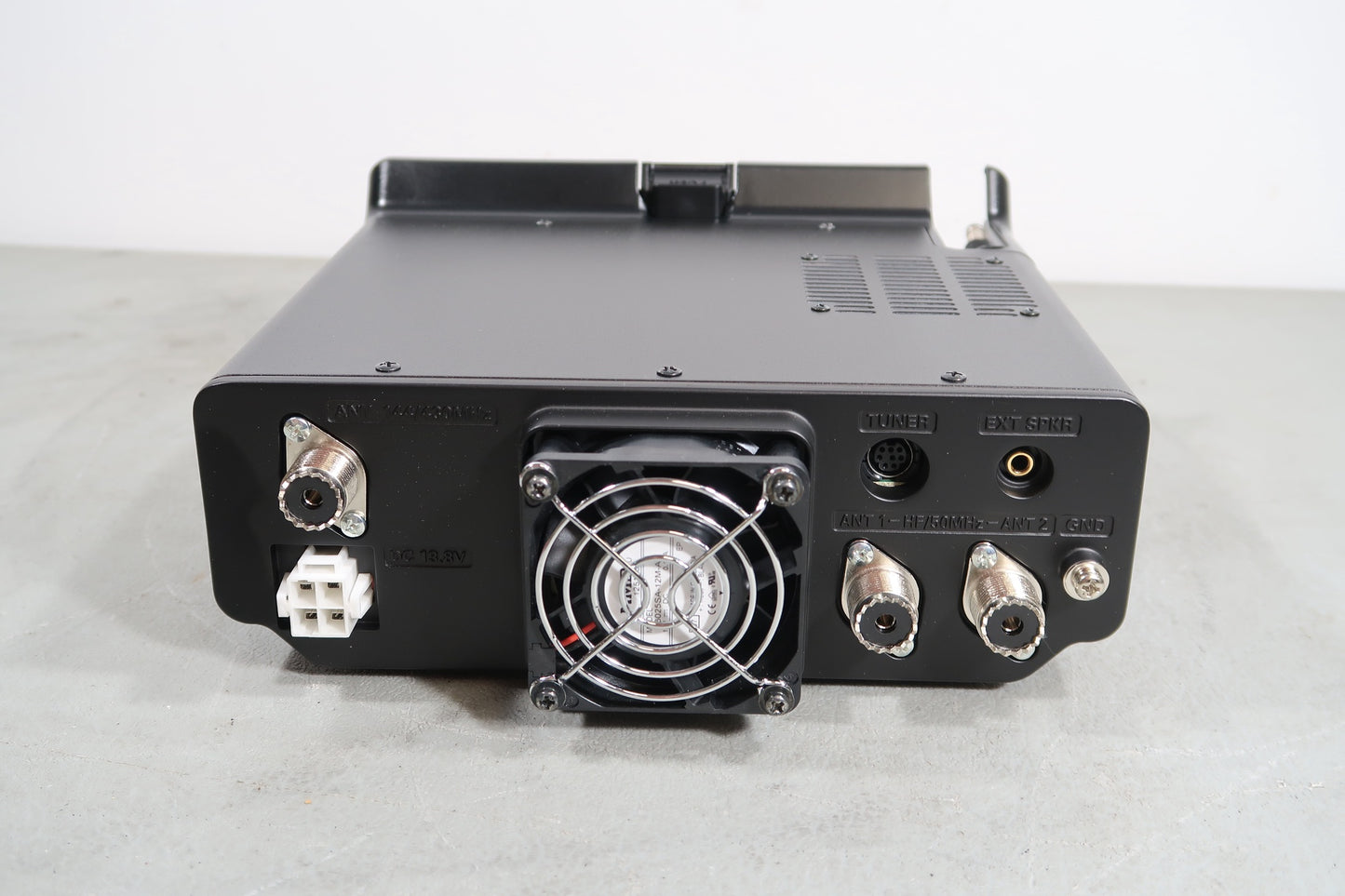 U19015 Used Yaesu FTX-1 Field w/ SPA-1 All-Mode Transceiver & RF Amplifier (Optima) w/ Extra
