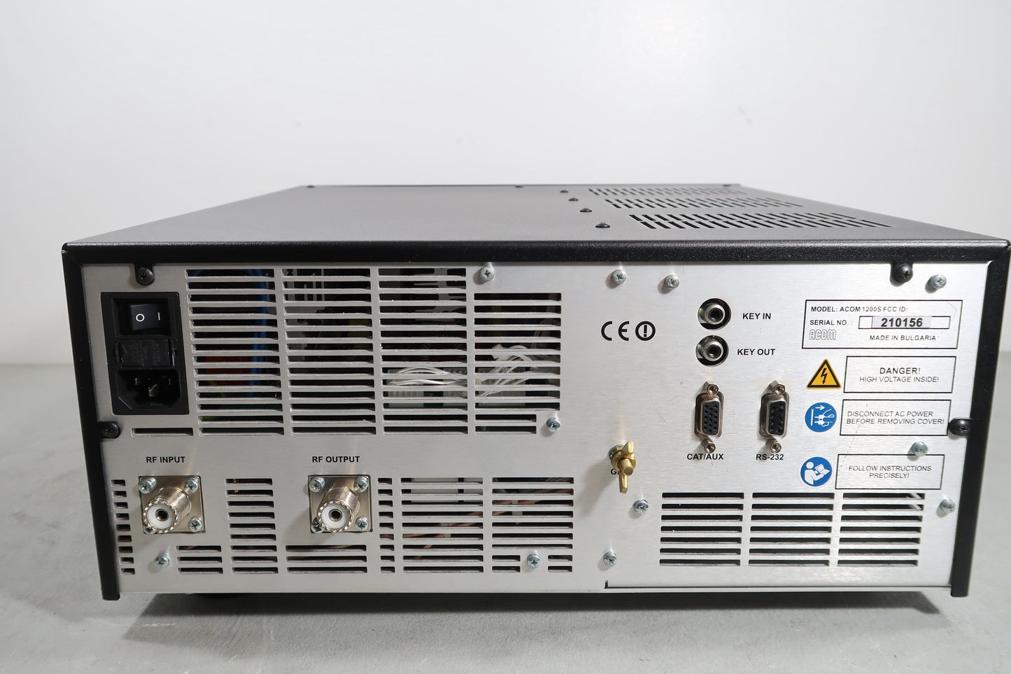 U19121 Used ACOM 1200S 1.8-54MHz Linear Amplifier w/ 04AT Antenna Tuner & Switch (240V)