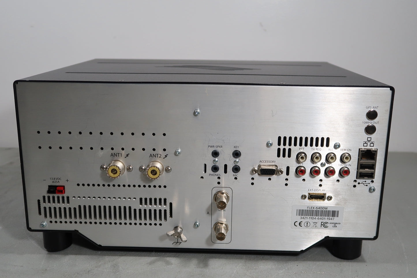 U19138 Used FLEX-6400M SDR HF/50 MHz Transceiver w/ ATU & High Stability OCXO