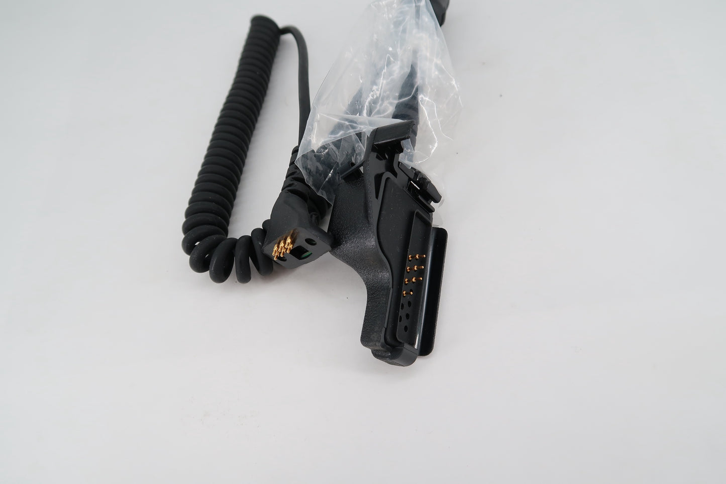 IO-121 Icom Overstock IAS OPC-RHM6 Redhawk Connecting Cable for MotoRadios
