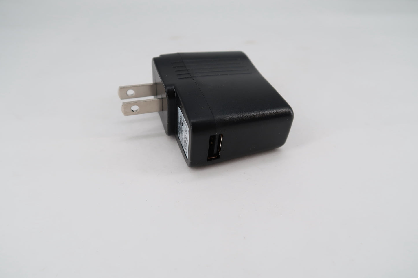 IO-96 Icom Overstock IAS BC-RHADPTR 100-240V Charger Adapter for IAS OPC-RHUSB