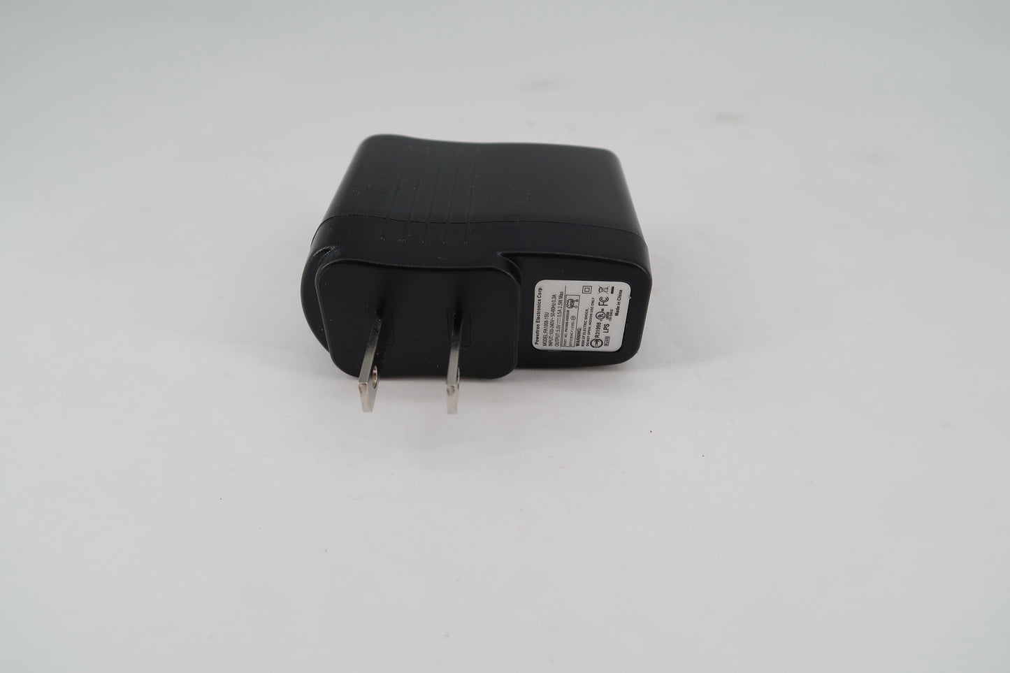 IO-96 Icom Overstock IAS BC-RHADPTR 100-240V Charger Adapter for IAS OPC-RHUSB