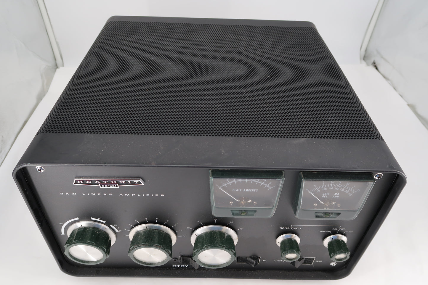 U19976 Used Modified Heathkit SB-221 with 8877