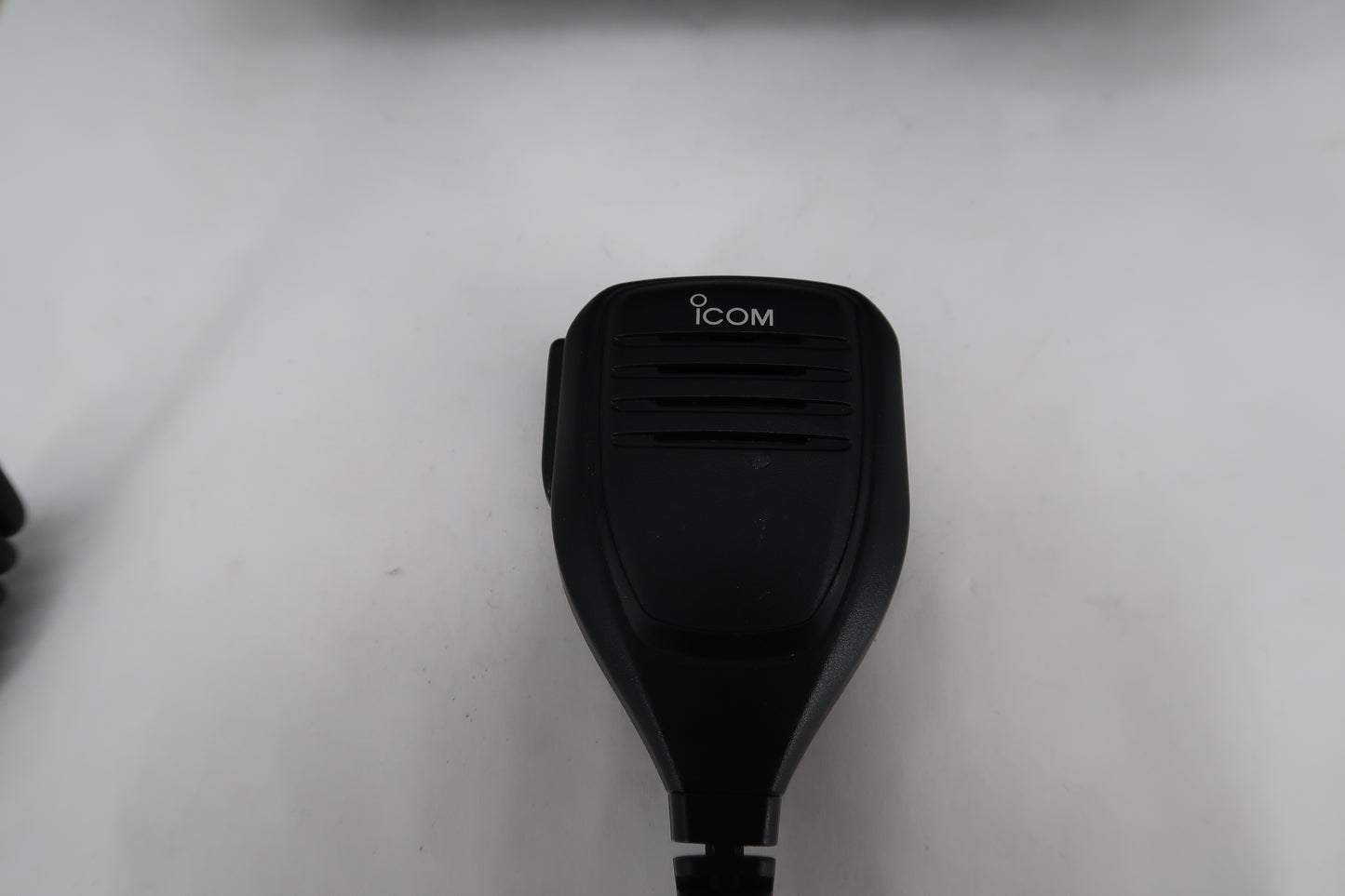 U19980 Used ICOM IC-7300 HF/50MHz Transceiver