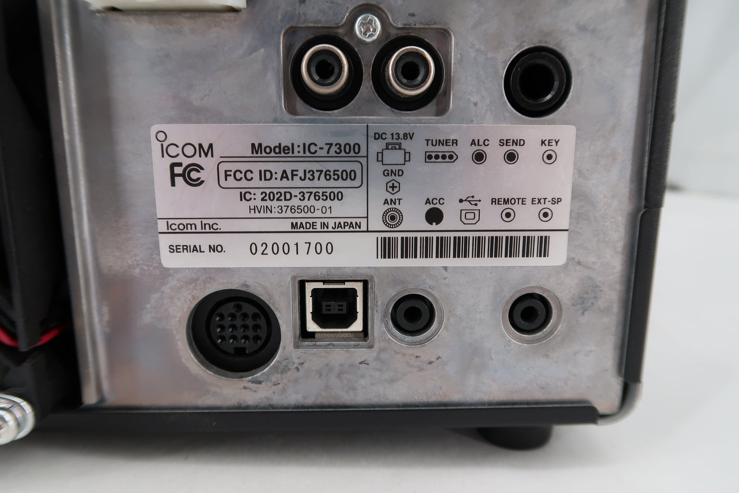 U19980 Used ICOM IC-7300 HF/50MHz Transceiver
