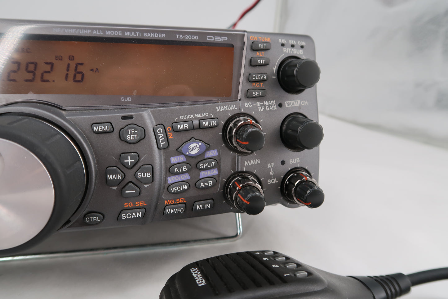 U19981 Used Kenwood TS-2000 All-Mode Multi-Band Transceiver