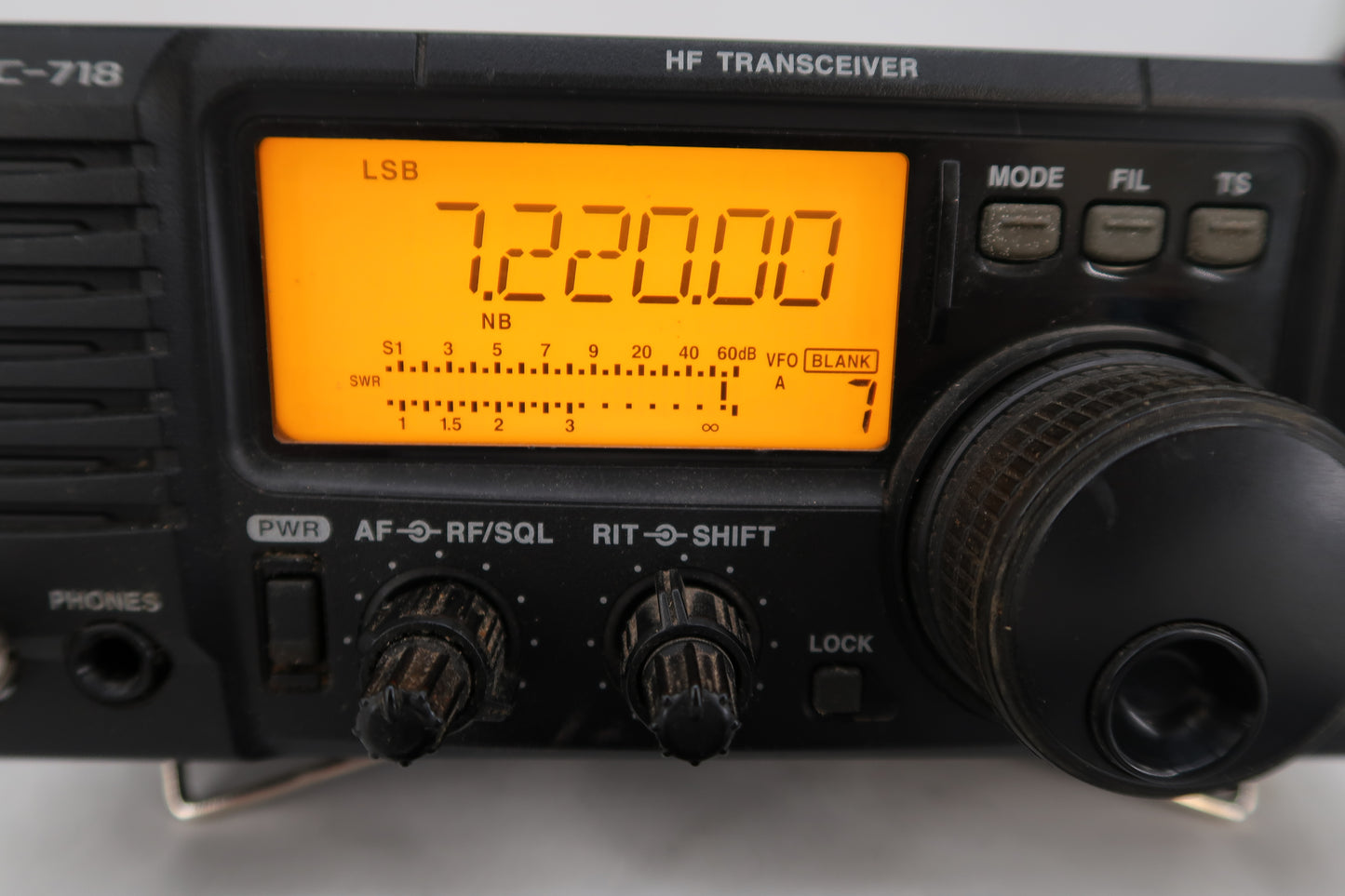 U19982 Used Icom IC-718 HF All-Band Transceiver