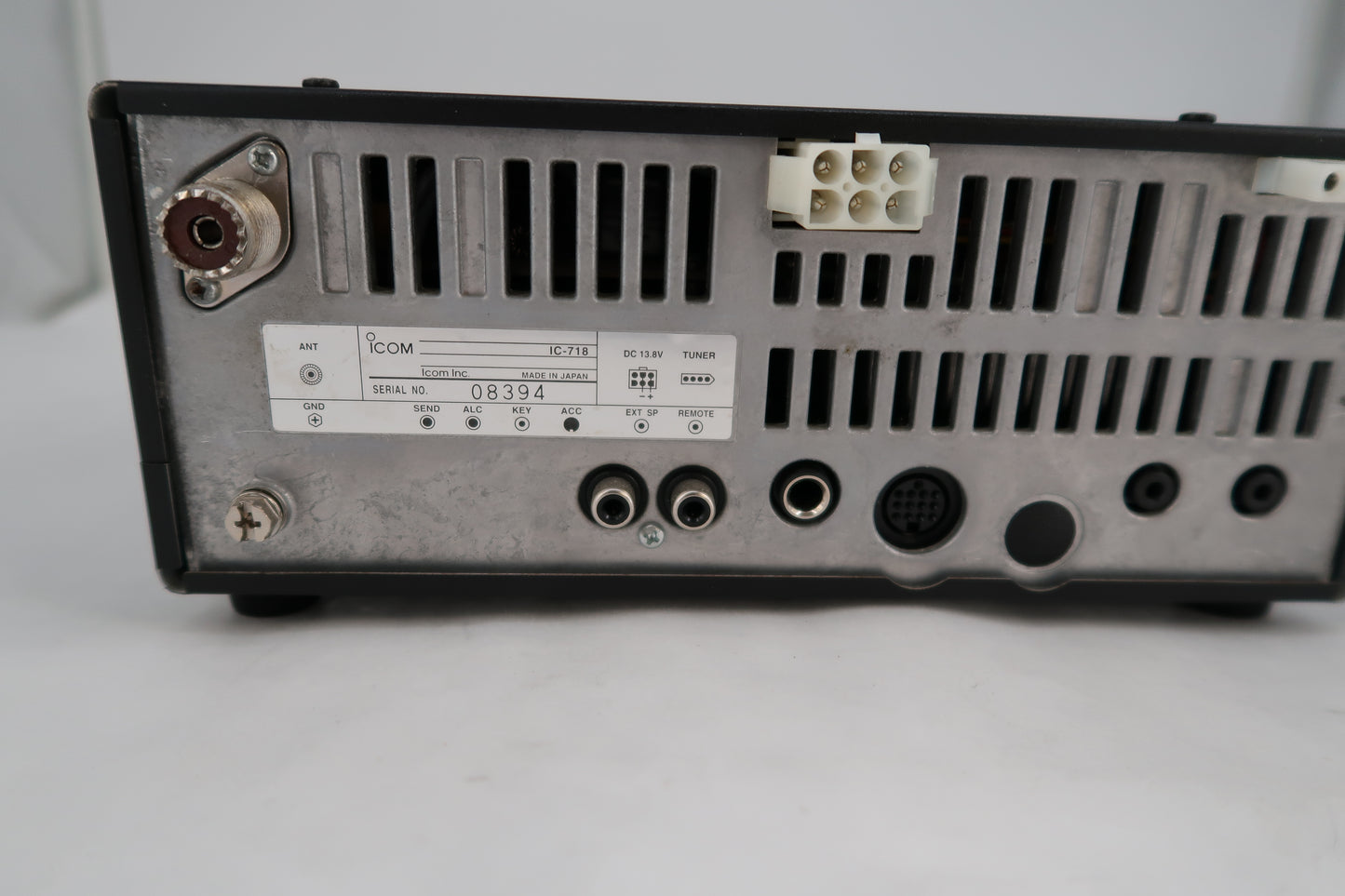 U19982 Used Icom IC-718 HF All-Band Transceiver