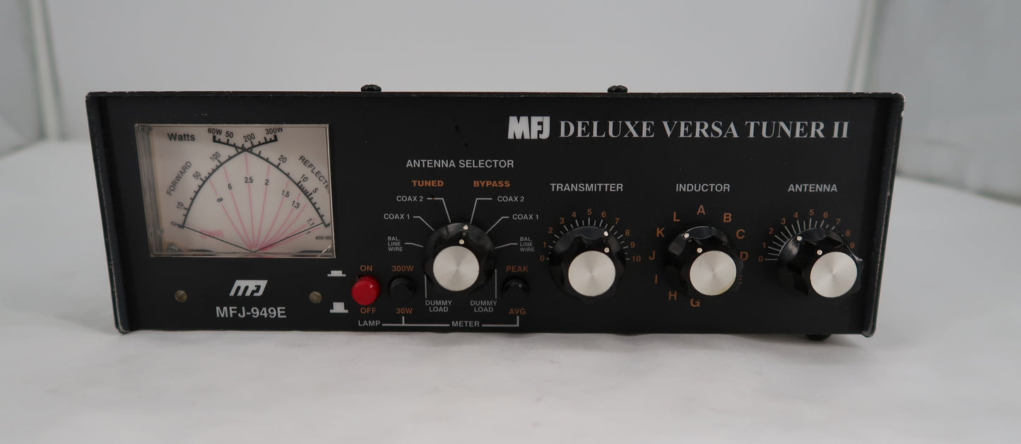 U19983 Used MFJ 949E Deluxe Versa Tuner II