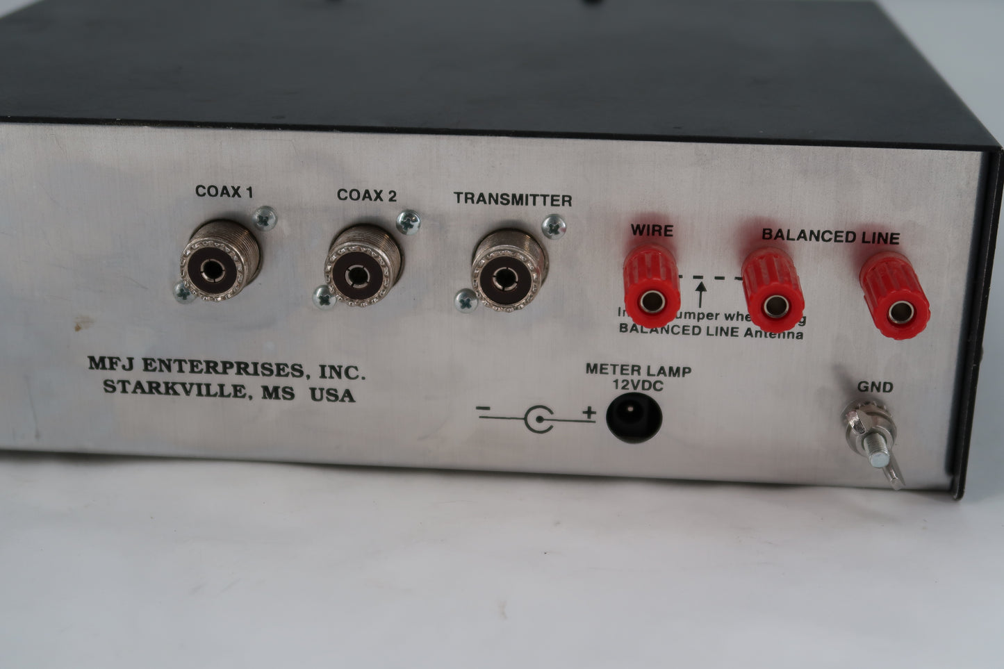 U19983 Used MFJ 949E Deluxe Versa Tuner II