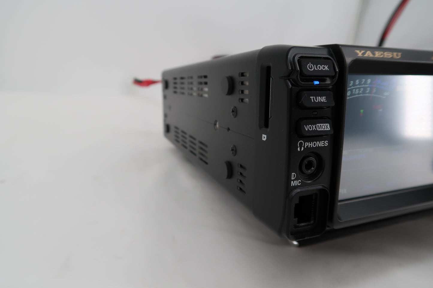 U19993 Used Yaesu FT-710 AESS HF/50MHz Transceiver