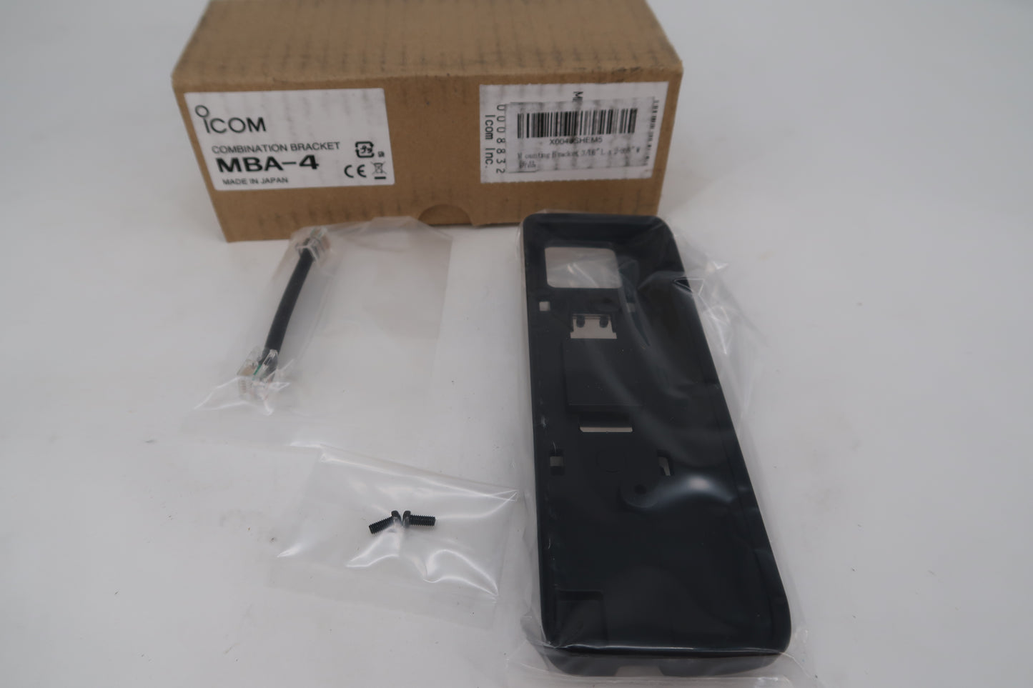 U20004 Used ICOM MBA-4 Combination Bracket 2730a