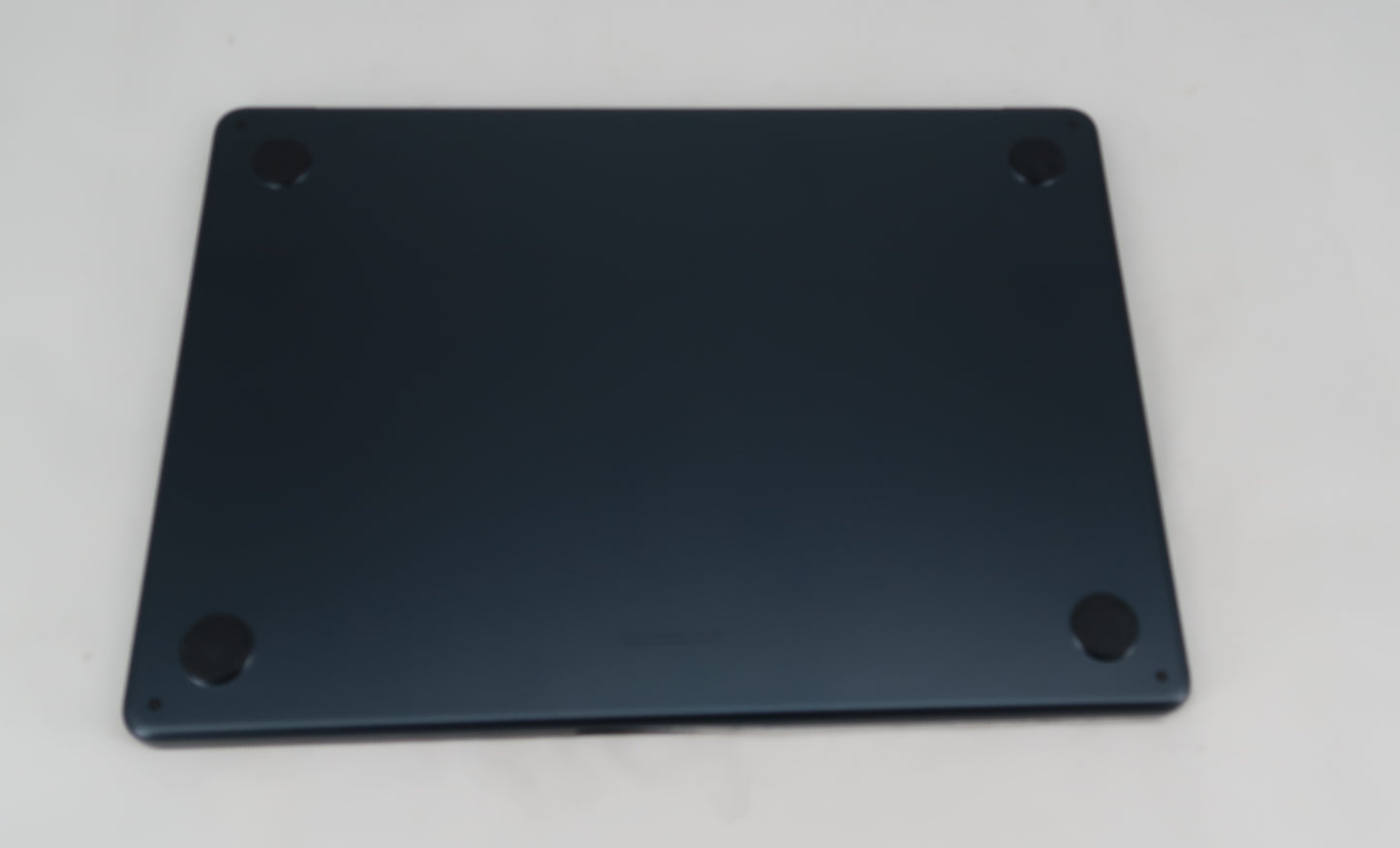 U20013 Used MacBook Air 13in with Apple M2 chip