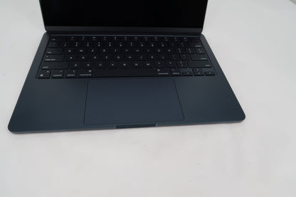 U20013 Used MacBook Air 13in with Apple M2 chip