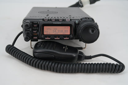 U20032 Used Yaesu FT-857D HF/VHF/UHF All-Mode Transceiver with Extras