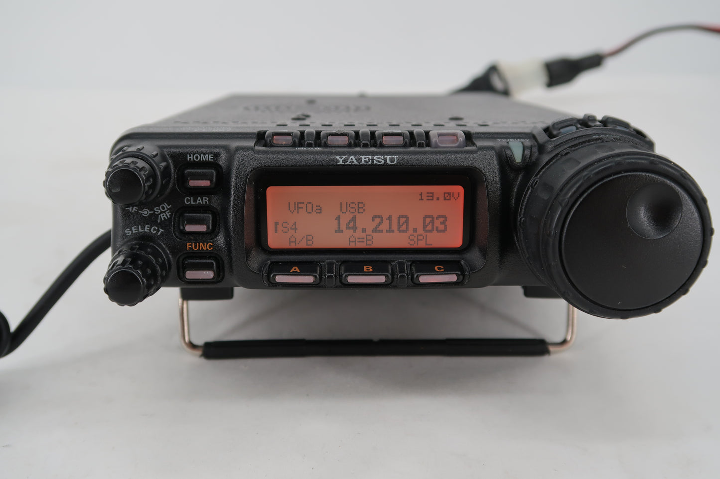 U20032 Used Yaesu FT-857D HF/VHF/UHF All-Mode Transceiver with Extras