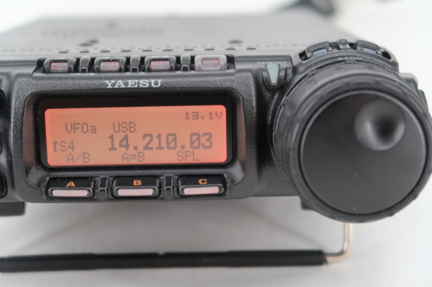 U20032 Used Yaesu FT-857D HF/VHF/UHF All-Mode Transceiver with Extras