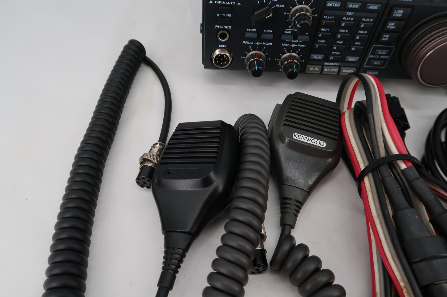 U20037 Used Kenwood TS-850S HF Transceiver w/filters & Kenwood DSP-100