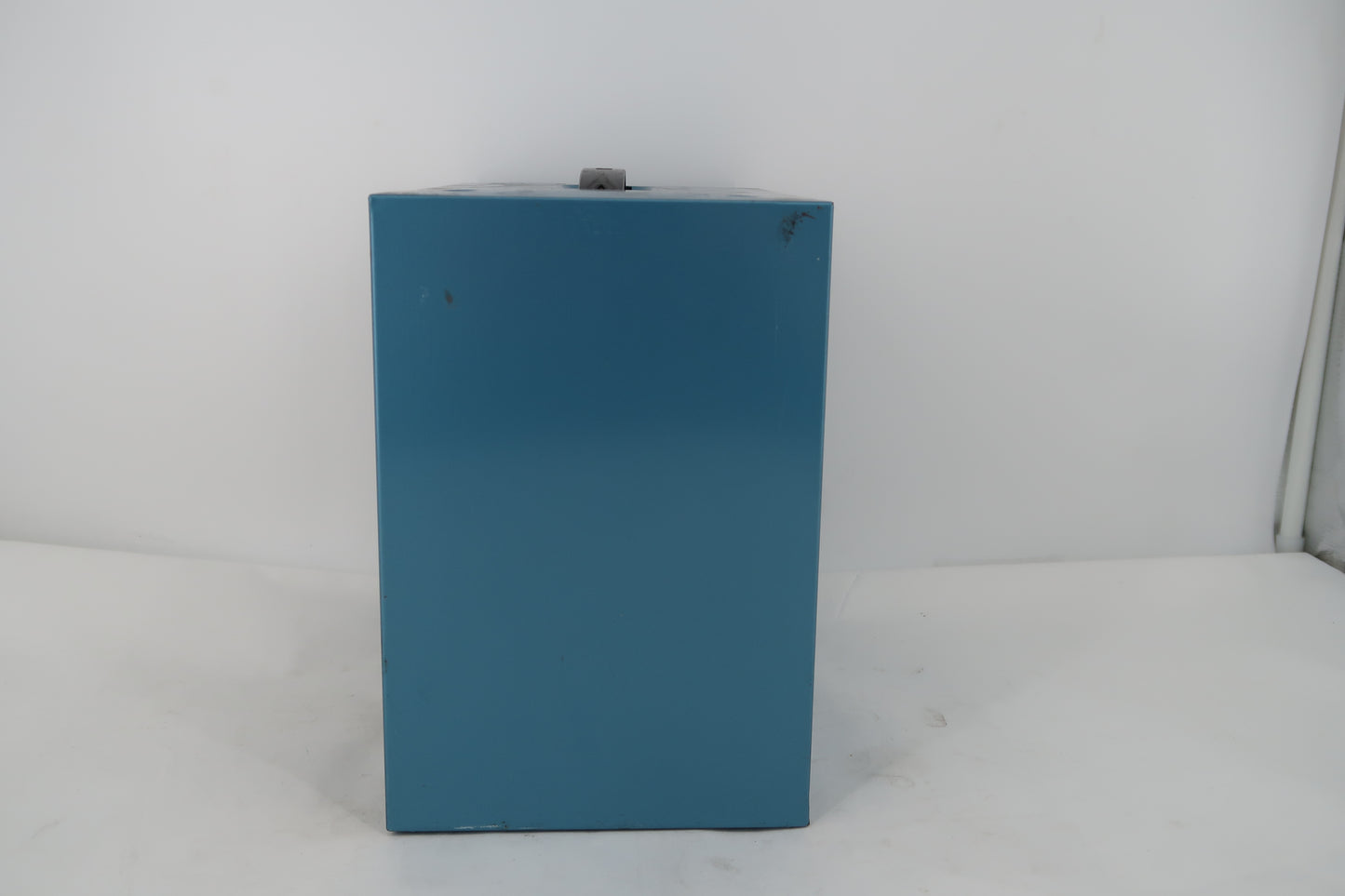 U20038 Used 18-Drawer Parts Storage Cabinet