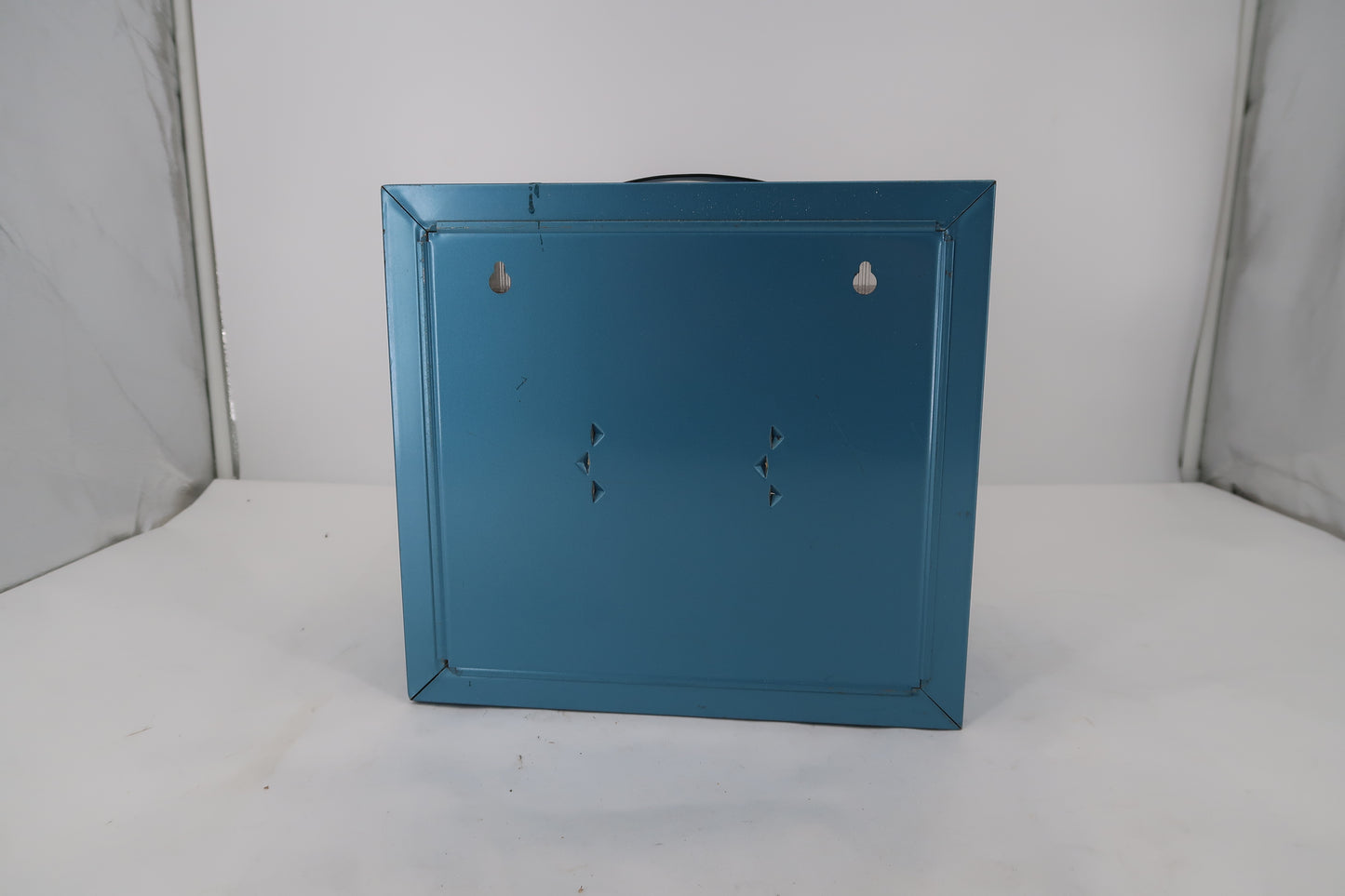 U20039 Used 18-Drawer Parts Storage Cabinet