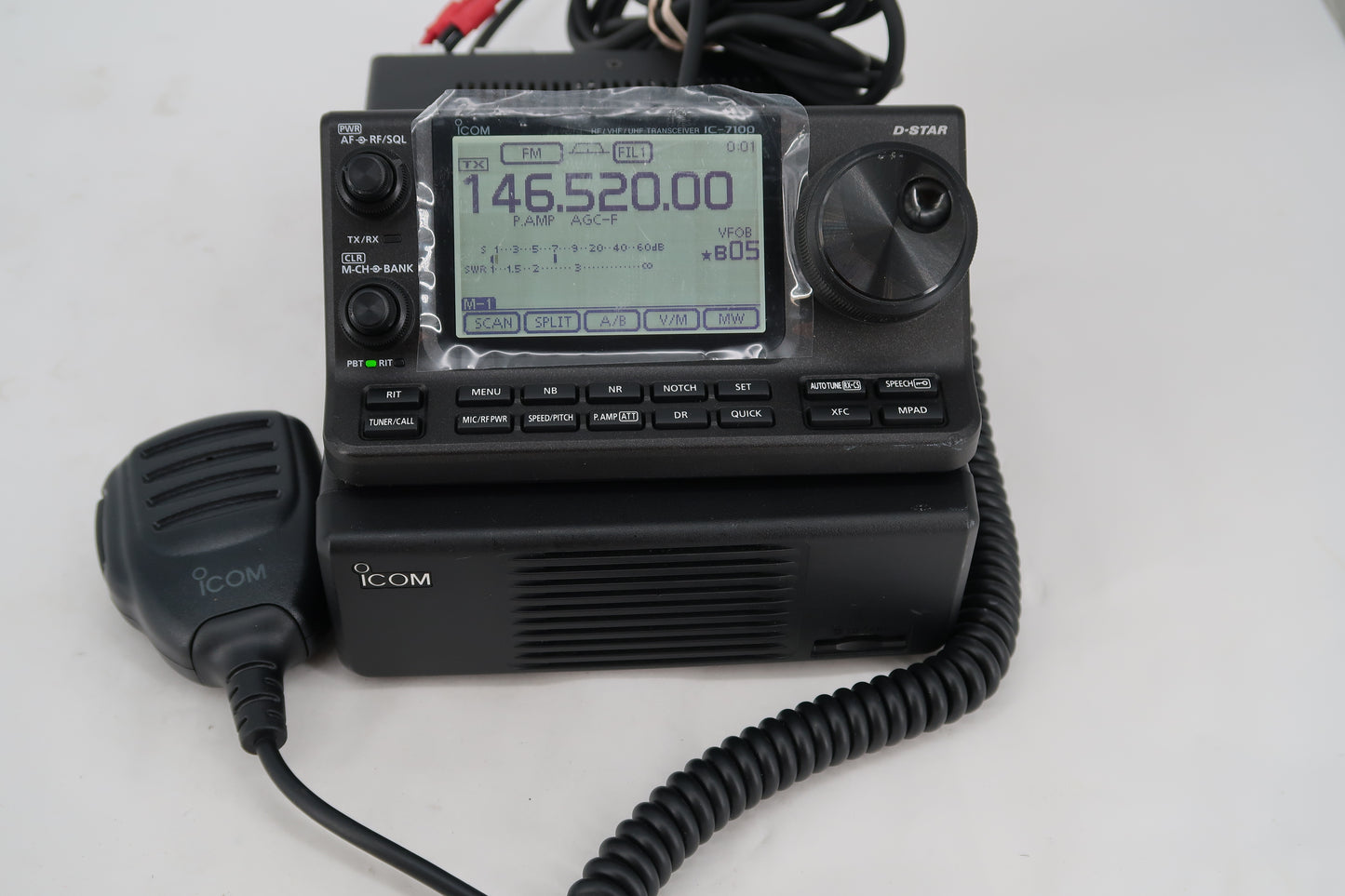 U20040 Icom IC-7100 HF/VHF/UHF D-STAR All-Mode Transceiver
