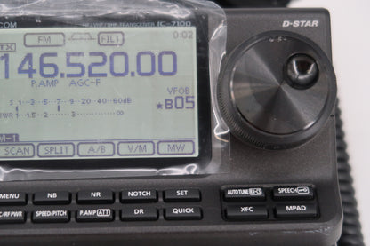 U20040 Icom IC-7100 HF/VHF/UHF D-STAR All-Mode Transceiver
